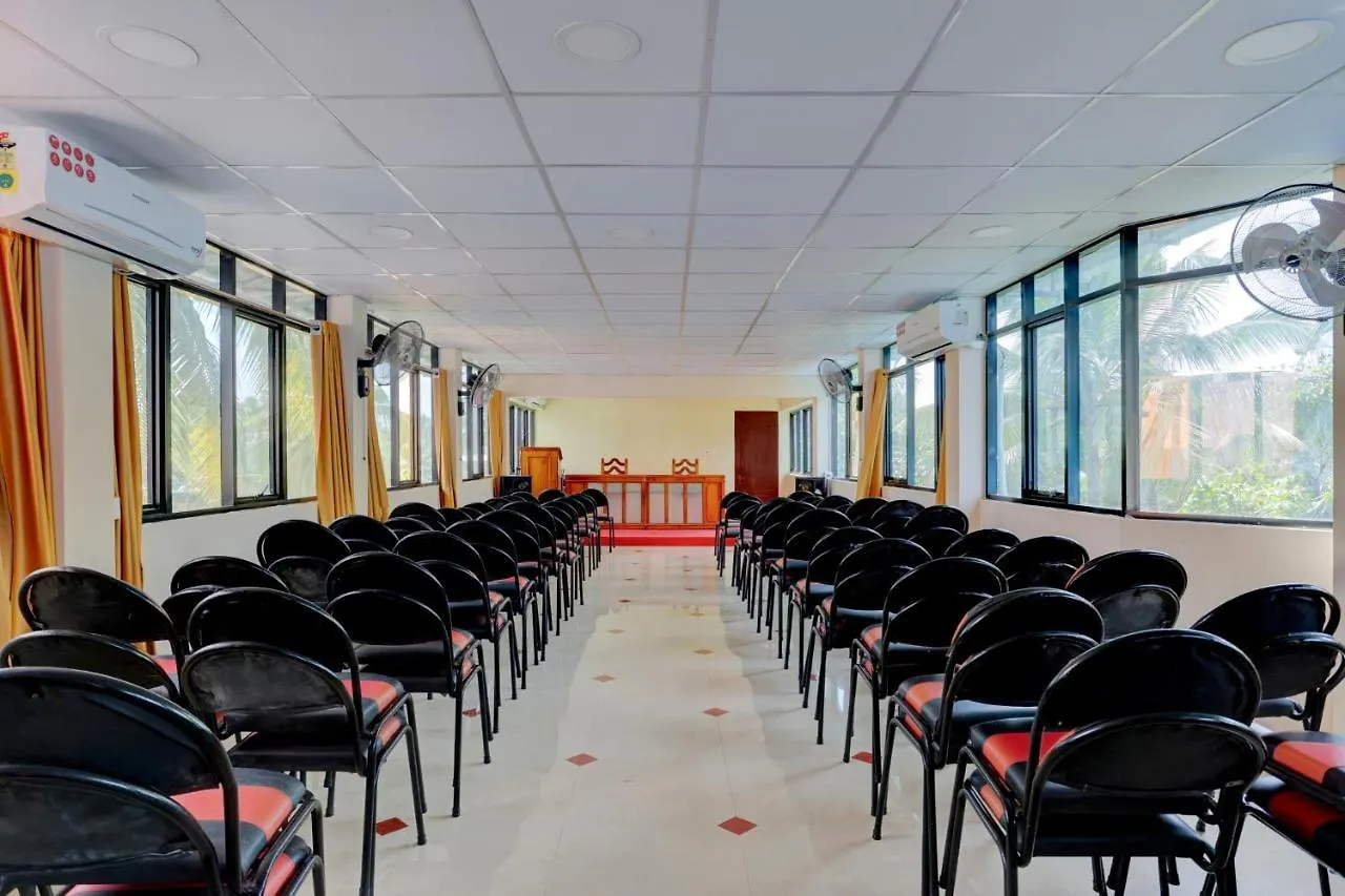 Collection O Nest Hotel. Rooms ,Restaurant. Thiruvananthapuram Ινδία
